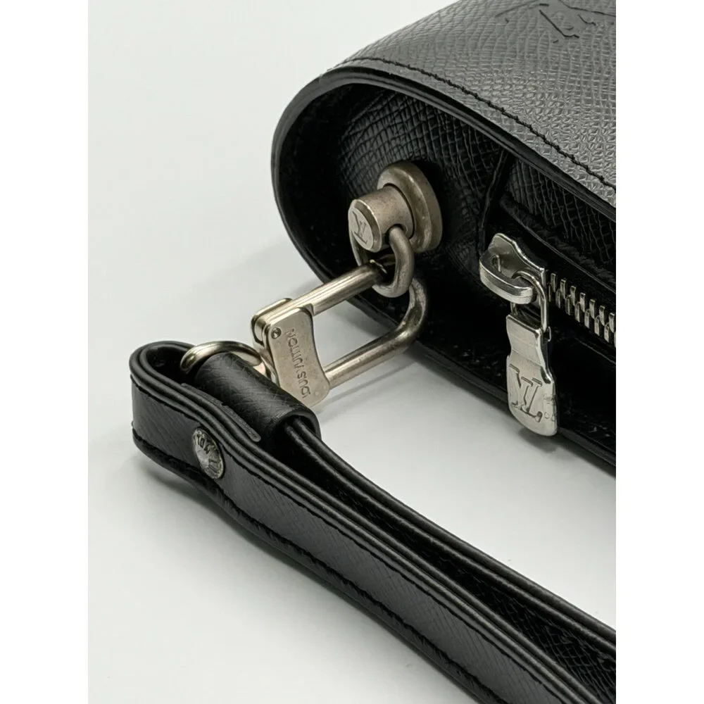 Authentic Louis Vuitton Taiga Baikal Clutch Bag Women Black Logo Genuine Leather